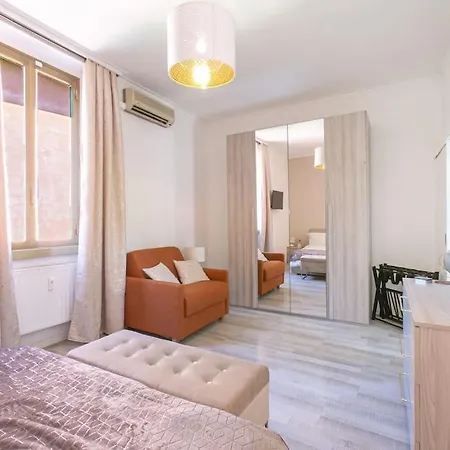 C M Il Balcone Di Galatea Appartement
